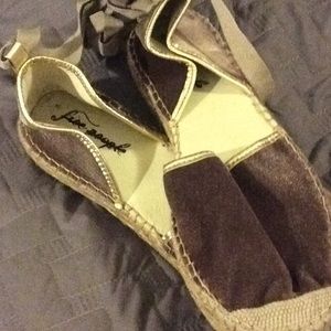 Free people shoe